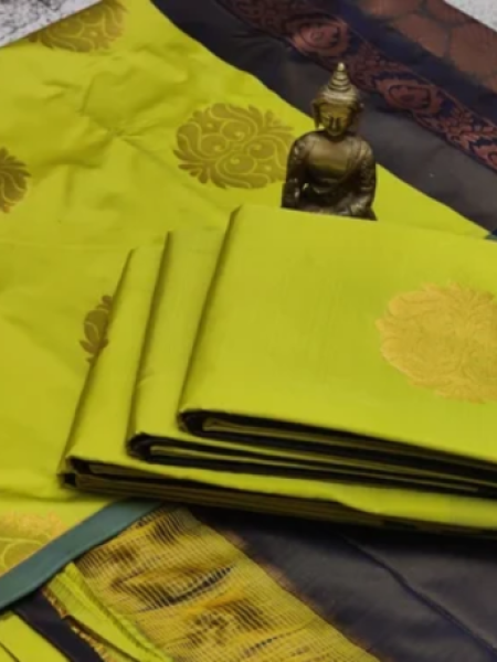 LIGHT GREEN SOFT SILK SAREE