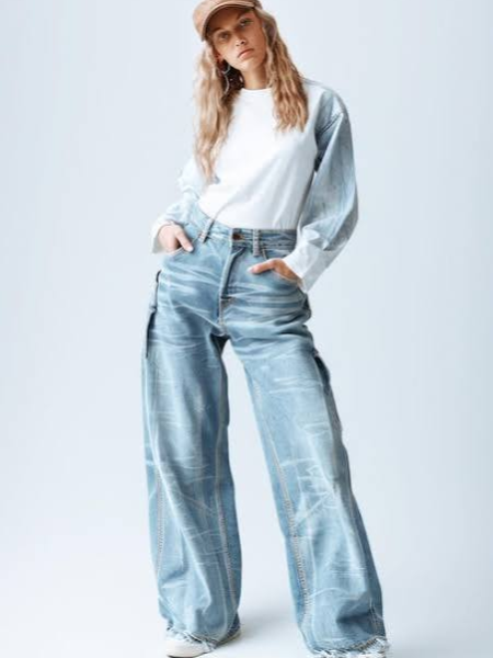 baggy jeans